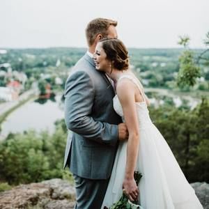 Meet your Posher, Abigail